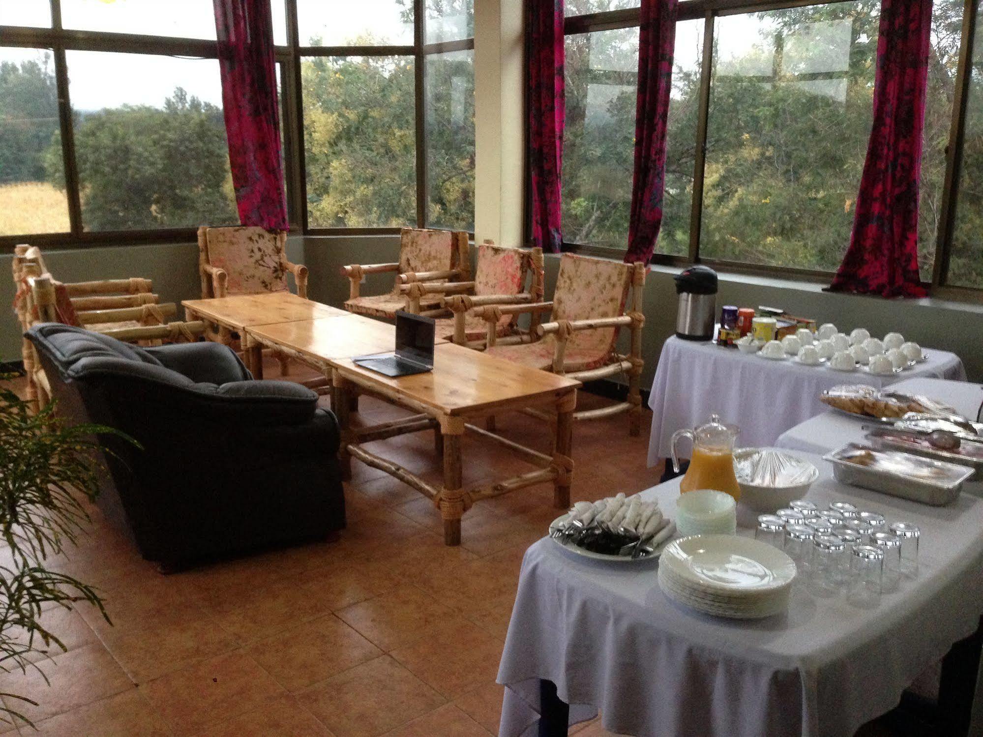 Stella Maris Lodge Moshi Esterno foto