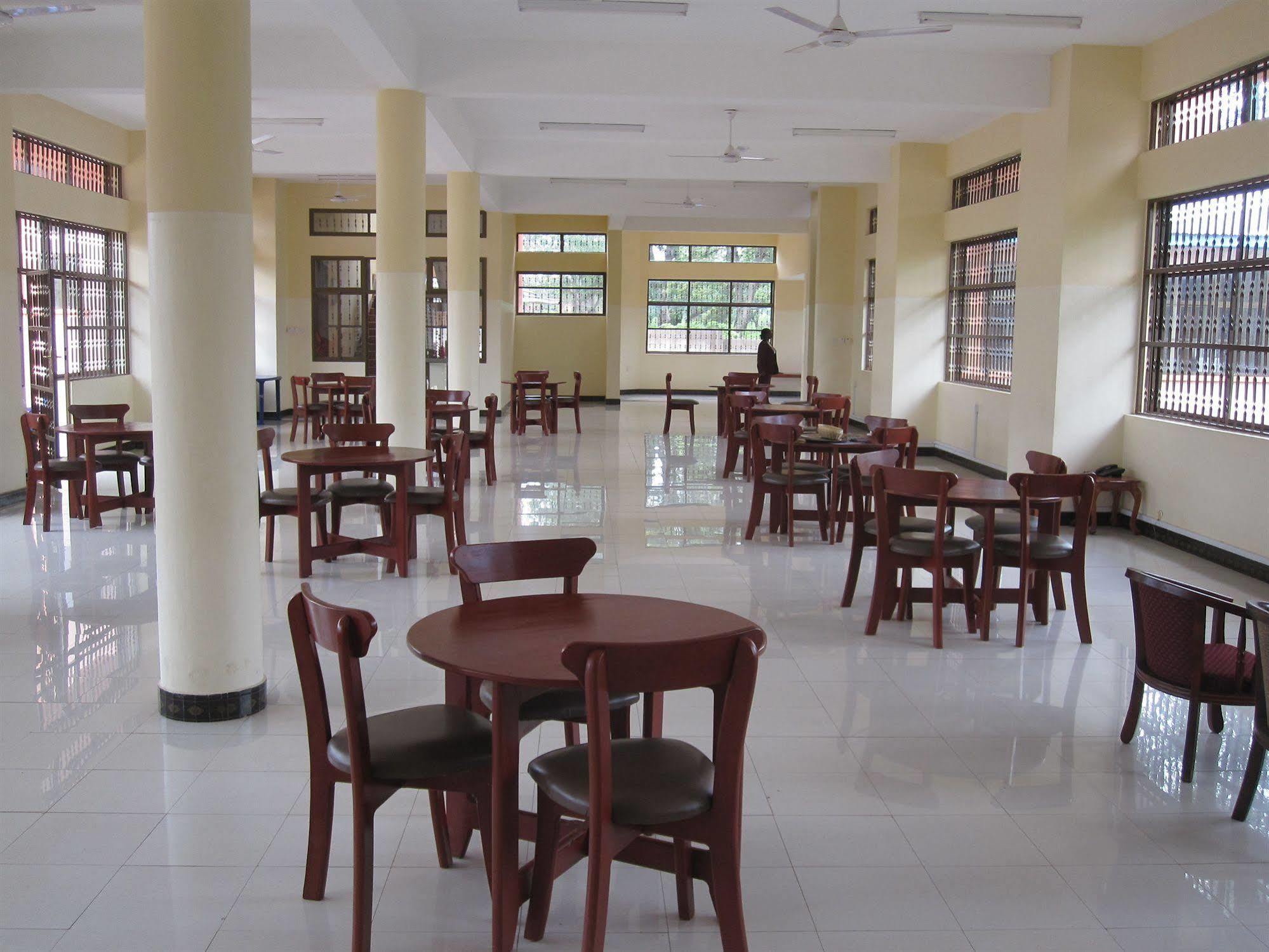 Stella Maris Lodge Moshi Esterno foto